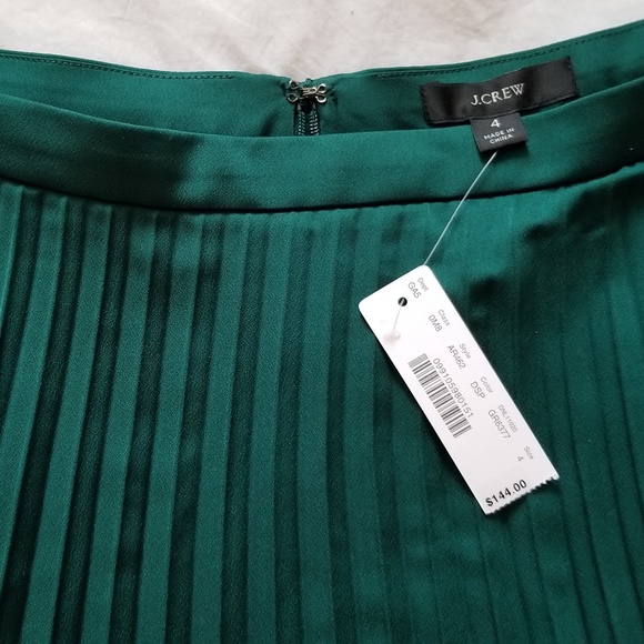 J.Crew Pleated Midi skirt, Green - Picture 3 of 3
